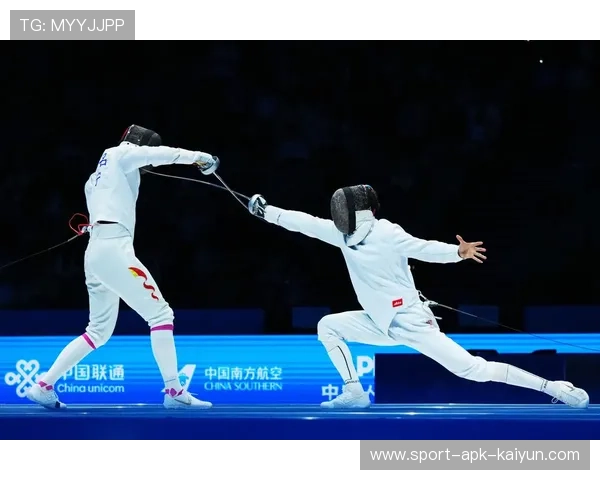 世界击剑锦标赛香港举行，中国选手重剑项目冲金